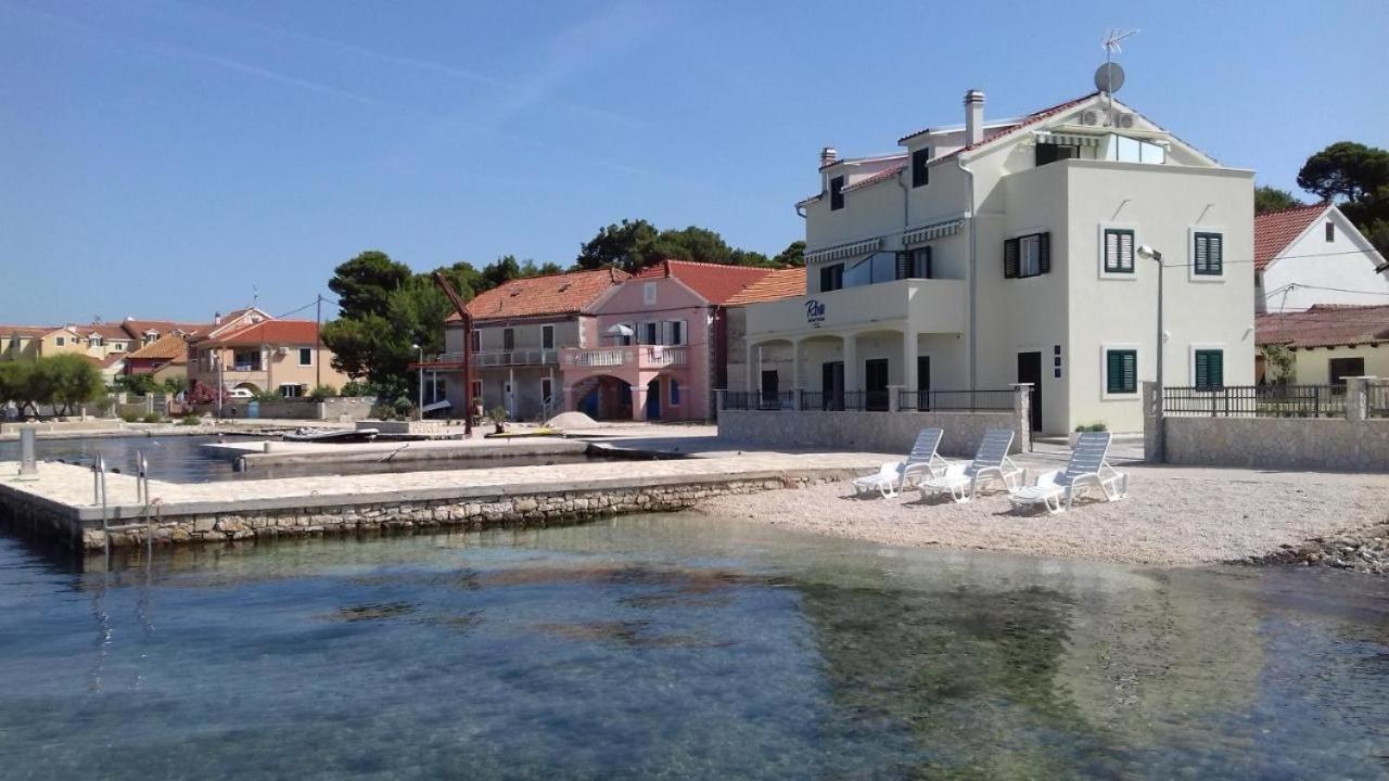 Apartamento Riva 2 Isla Isla Krapanj Exterior foto